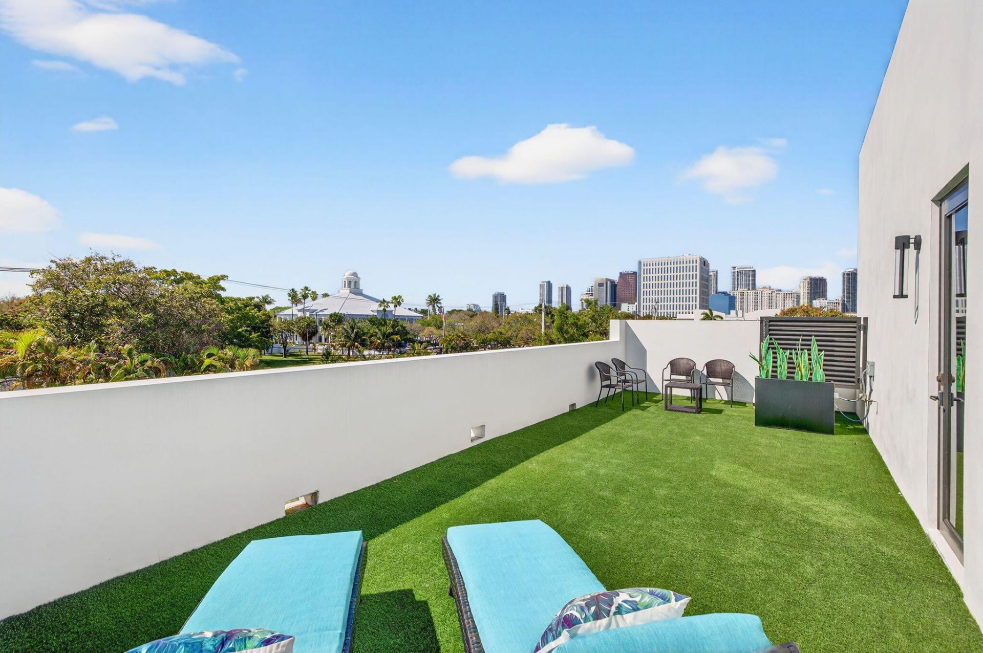 410 SE 12th Court, Fort Lauderdale, FL 33316 Photo