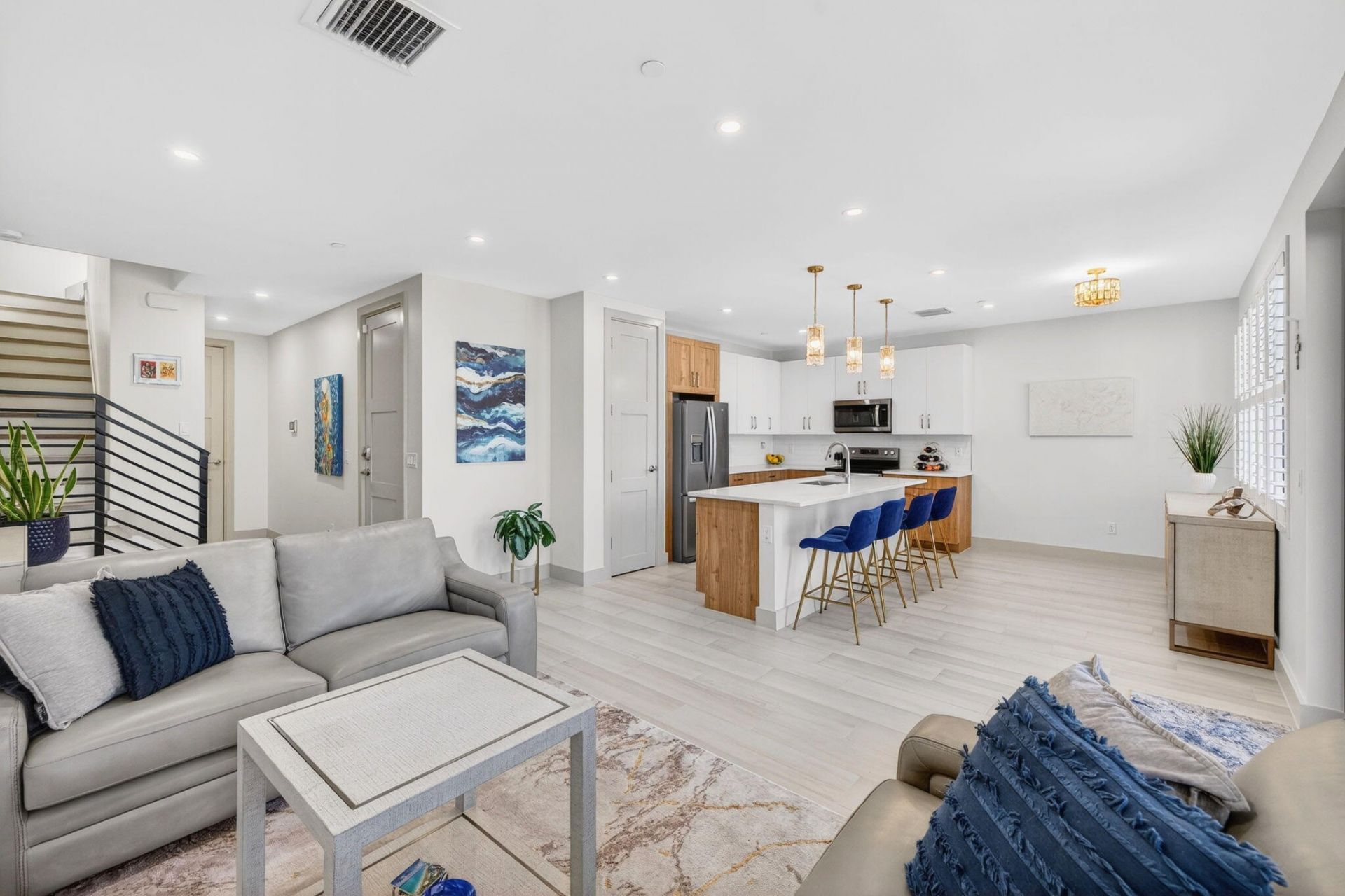 410 SE 12th Court, Fort Lauderdale, FL 33316 Photo