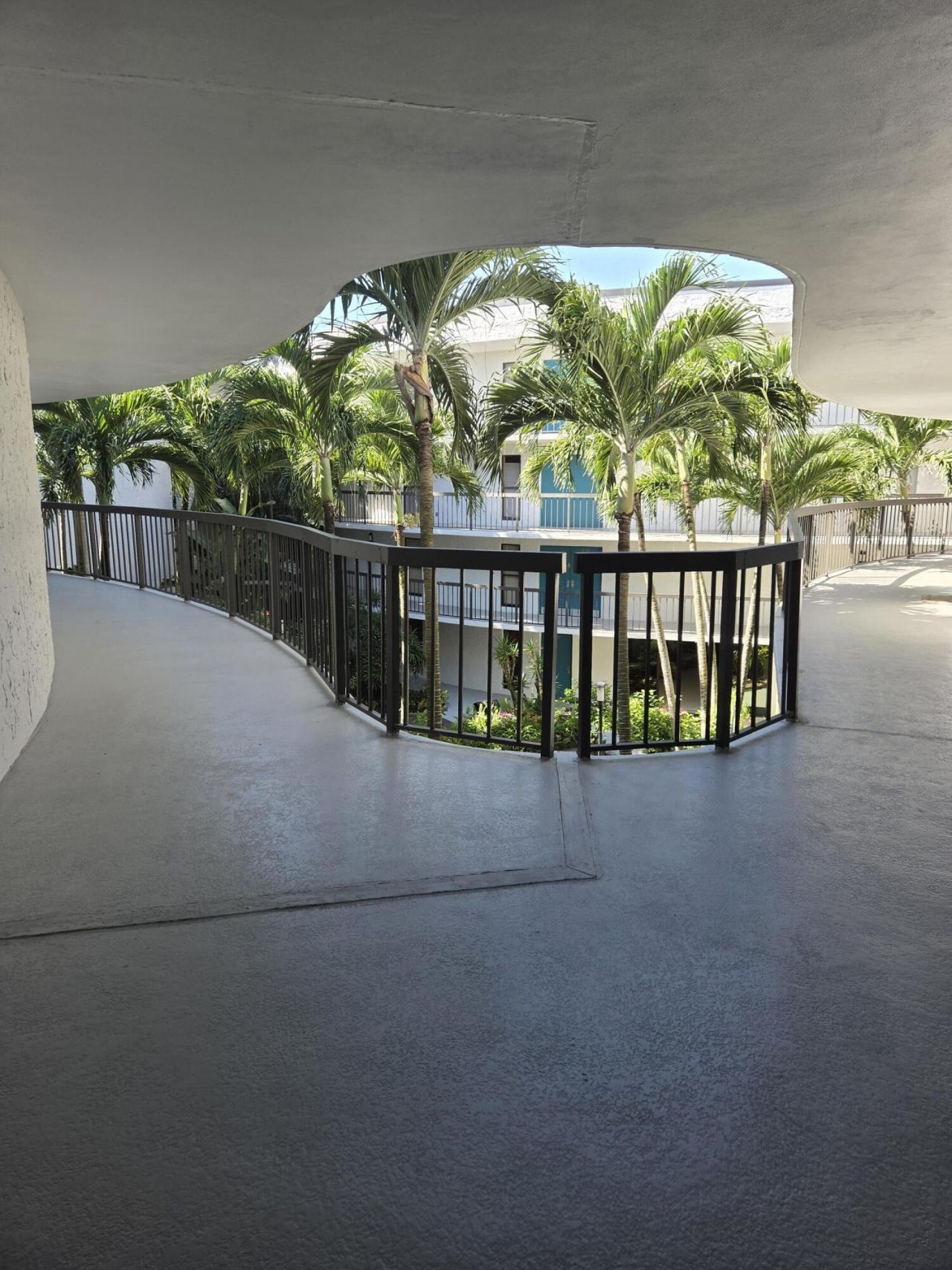 1357 NE Ocean Boulevard, Unit 304, Stuart, FL 34996 Photo