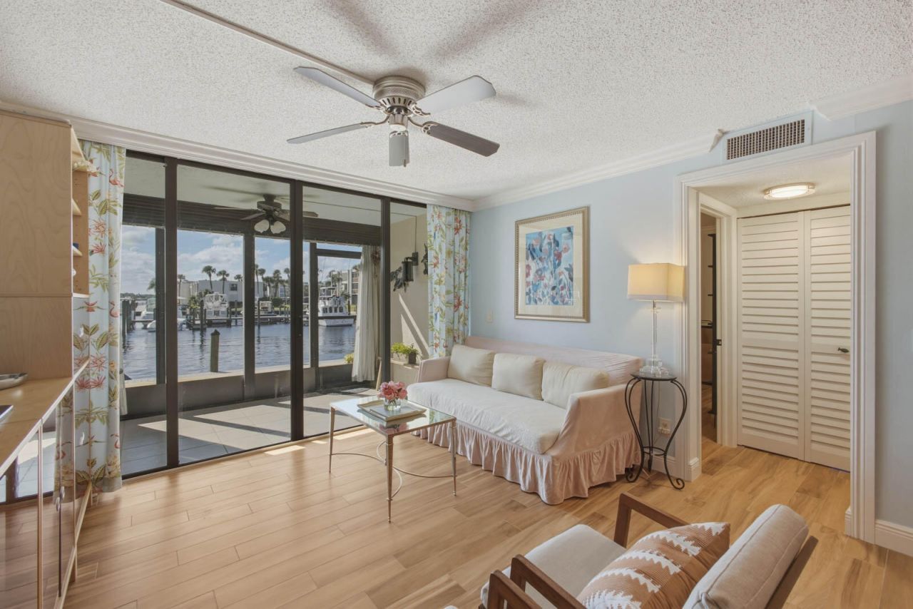 1950 SW Palm City Road, Unit 5-106, Stuart, FL 34994 Photo
