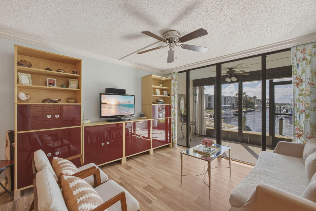 1950 SW Palm City Road, Unit 5-106, Stuart, FL 34994 Photo