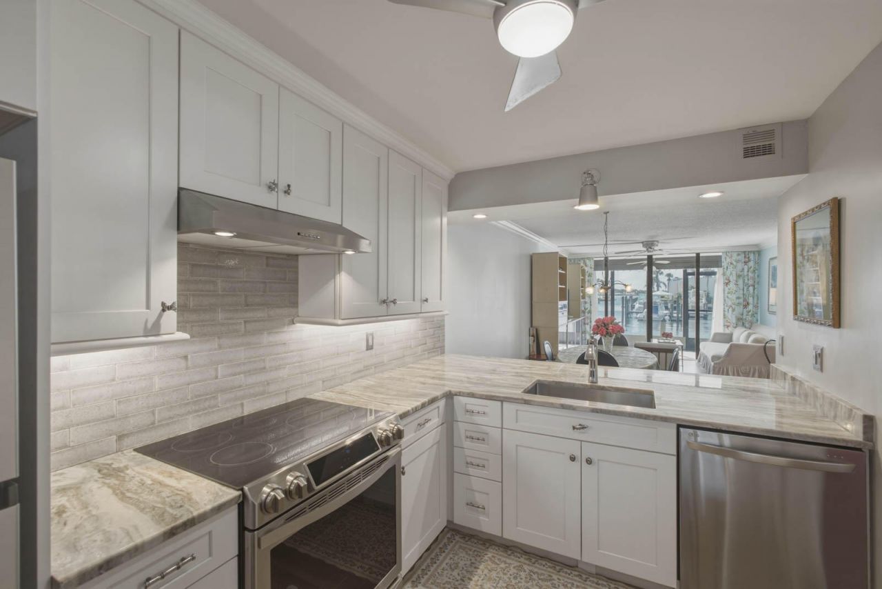 1950 SW Palm City Road, Unit 5-106, Stuart, FL 34994 Photo