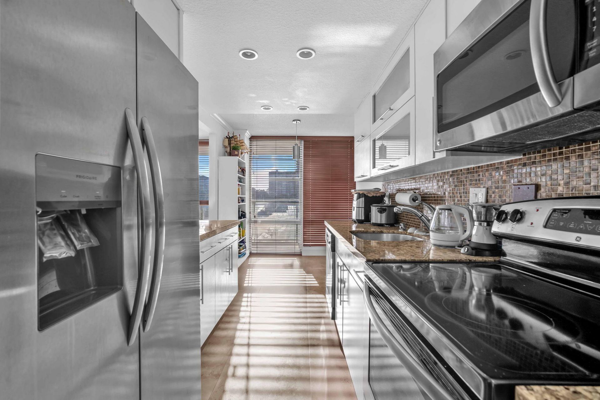 230 174th Street, Unit Apt 417, Sunny Isles Beach, FL 33160 Photo