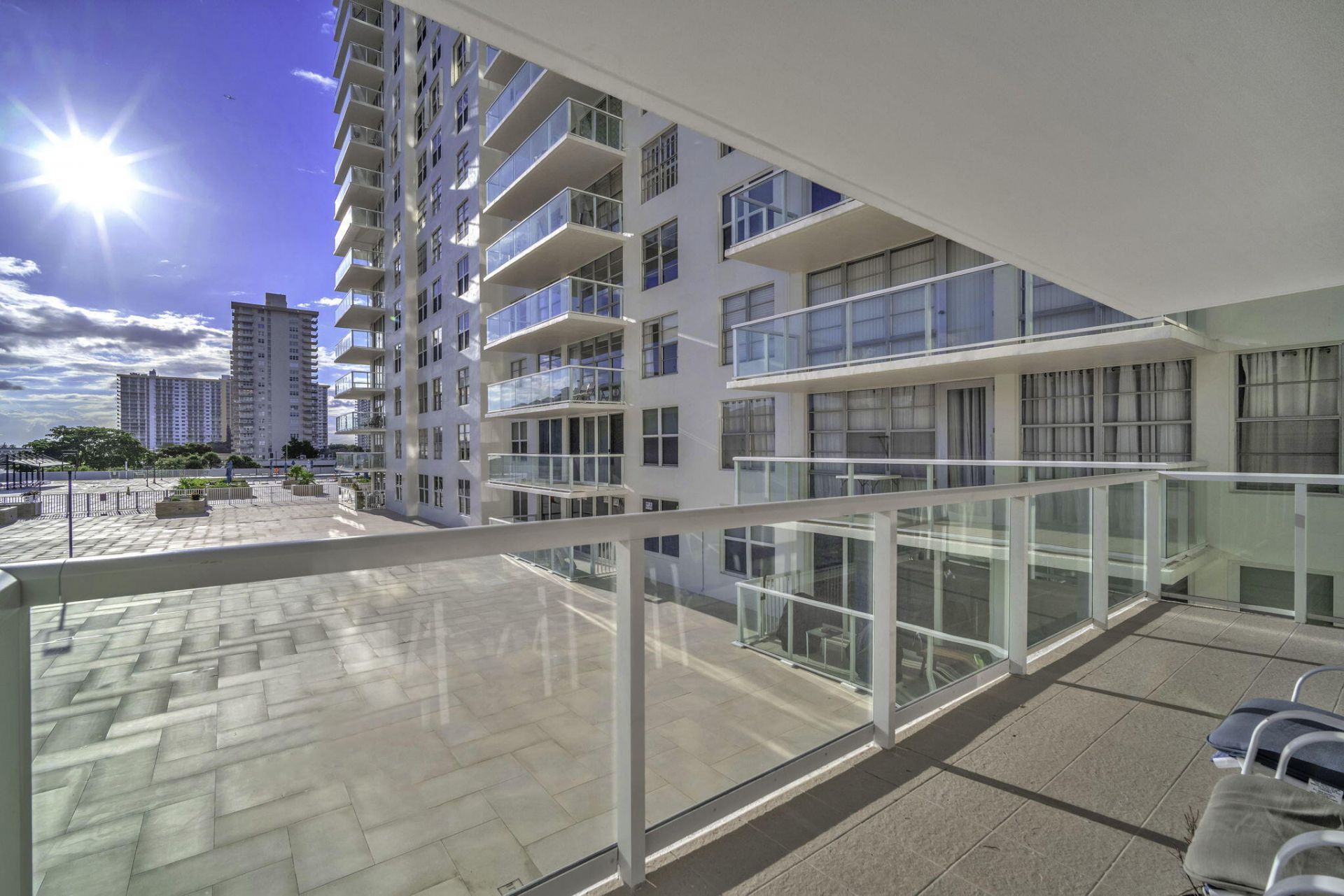 230 174th Street, Unit Apt 417, Sunny Isles Beach, FL 33160 Photo