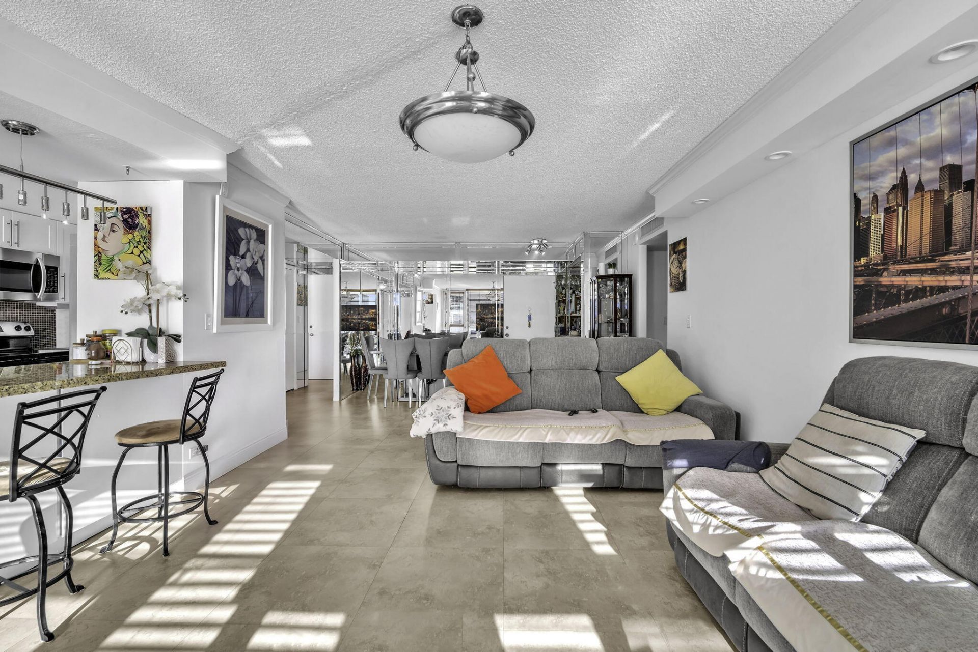 230 174th Street, Unit Apt 417, Sunny Isles Beach, FL 33160 Photo