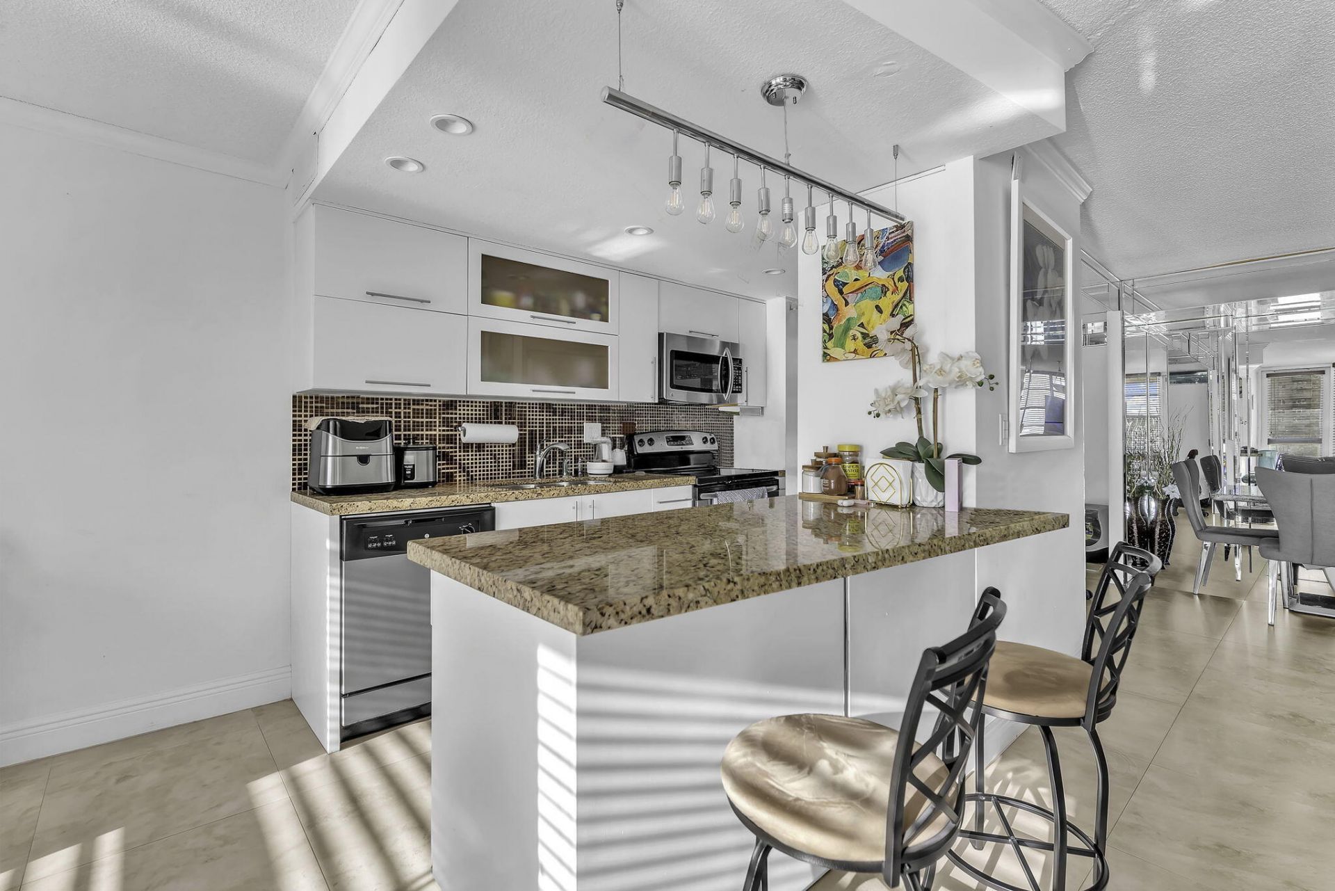 230 174th Street, Unit Apt 417, Sunny Isles Beach, FL 33160 Photo