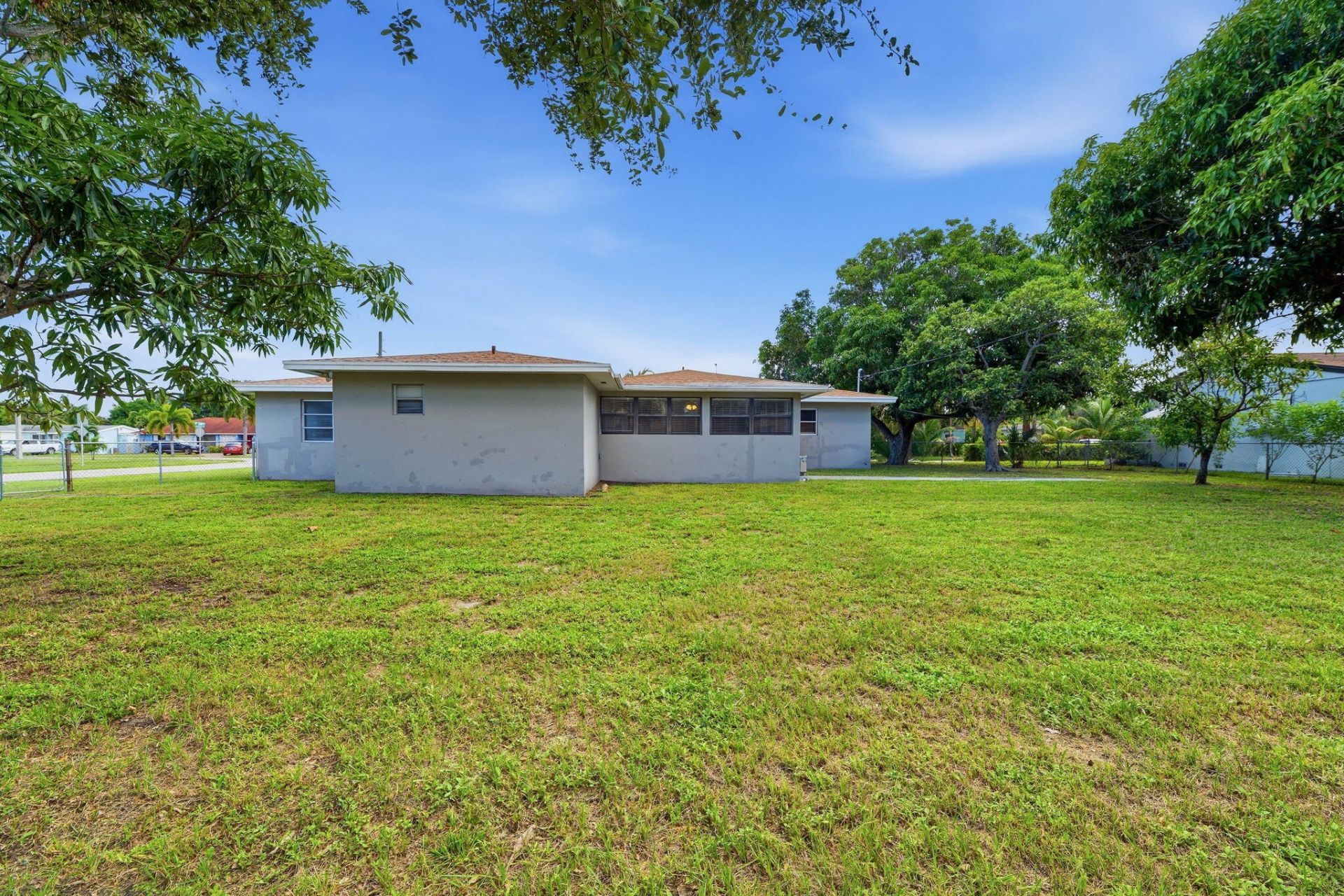 207 Bayberry Drive, Lake Park, FL 33403 Photo
