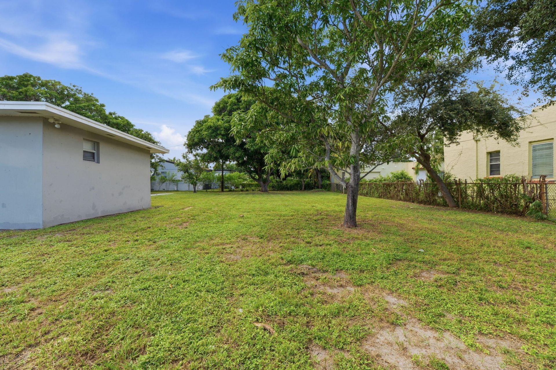 207 Bayberry Drive, Lake Park, FL 33403 Photo