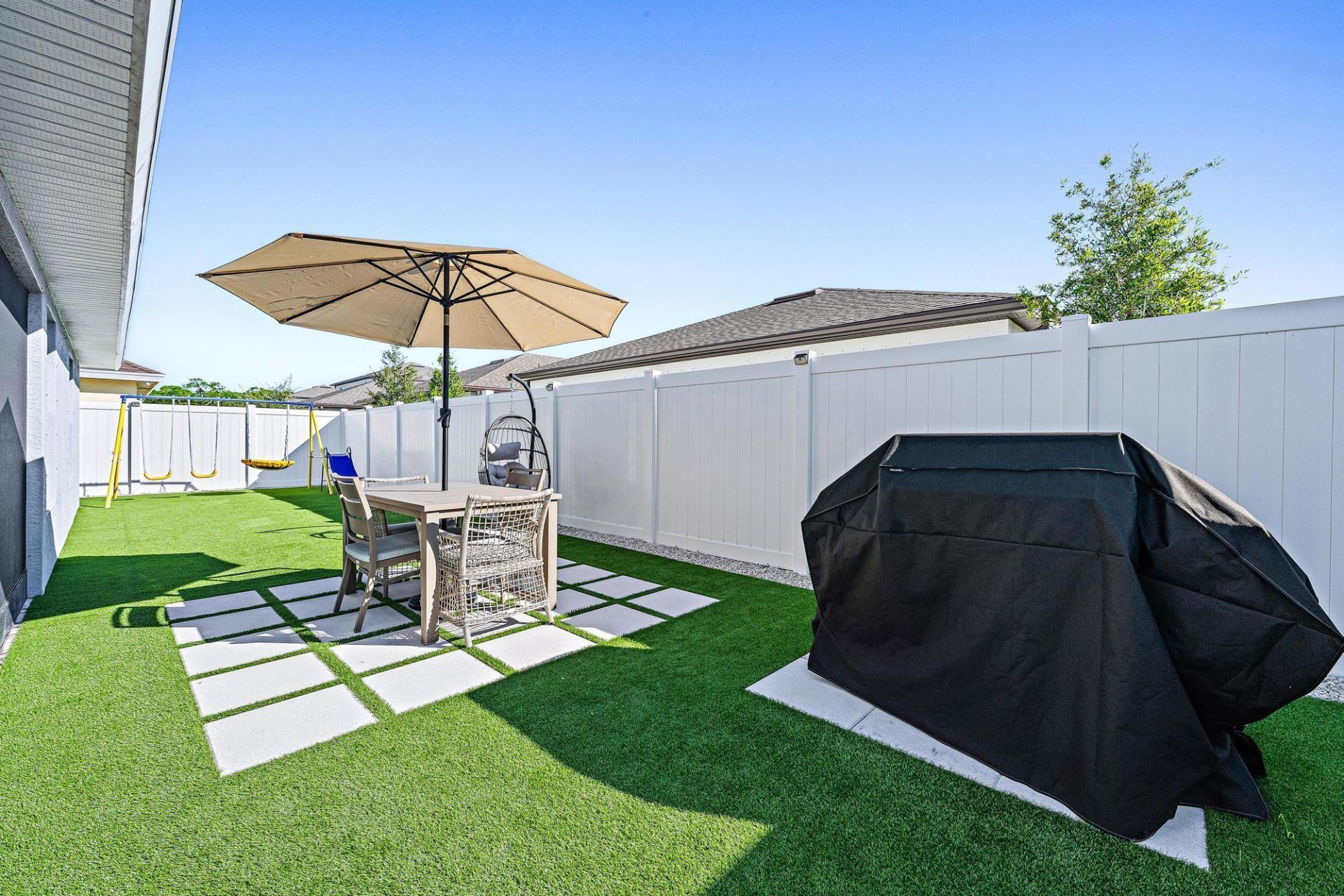 312 Palm Breezes Drive, Fort Pierce, FL 34945 Photo