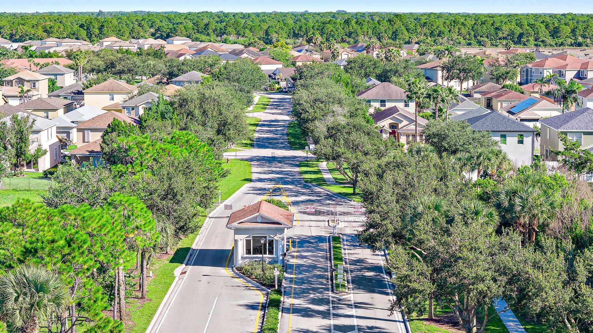 312 Palm Breezes Drive, Fort Pierce, FL 34945 Photo