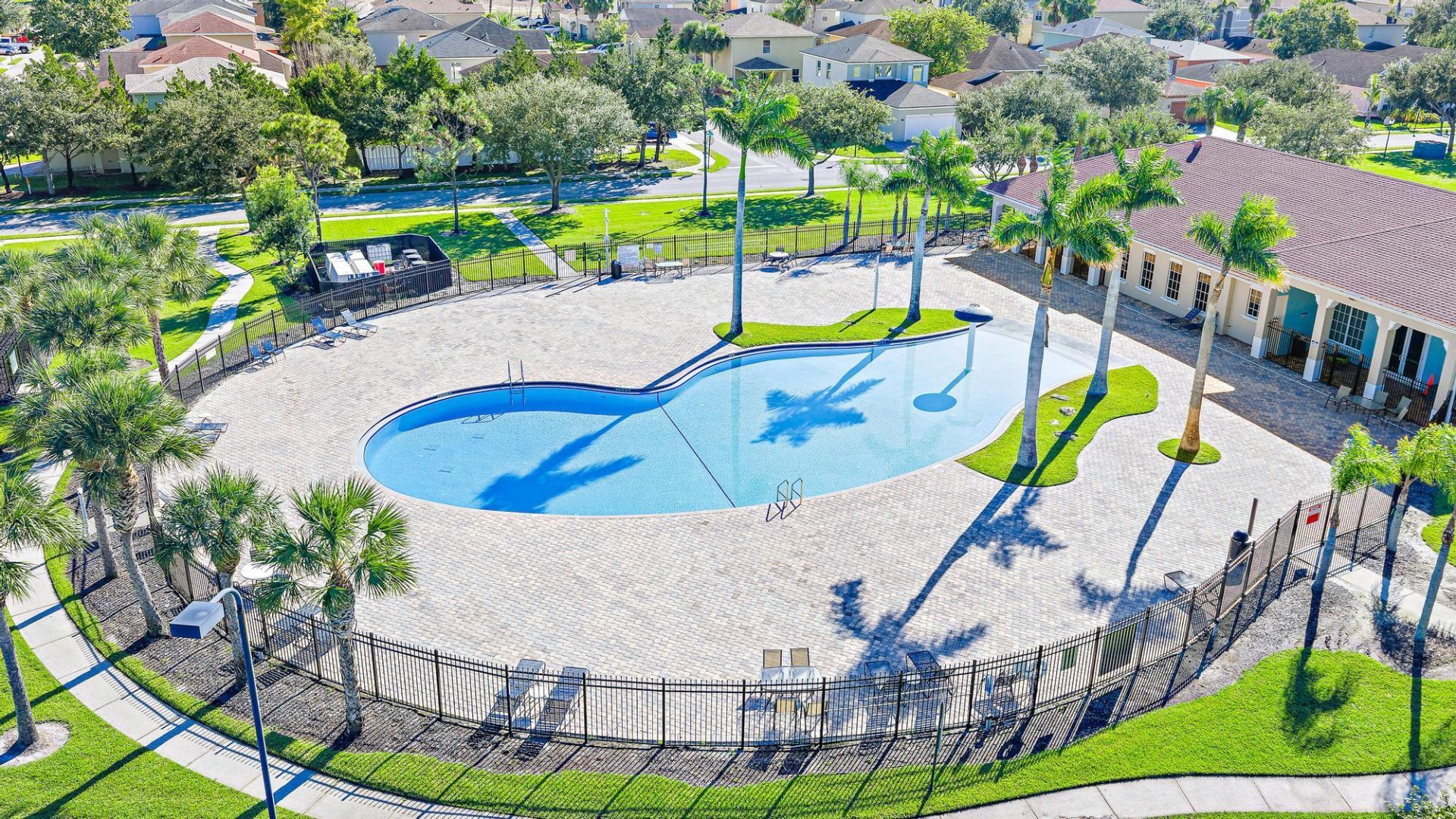 312 Palm Breezes Drive, Fort Pierce, FL 34945 Photo