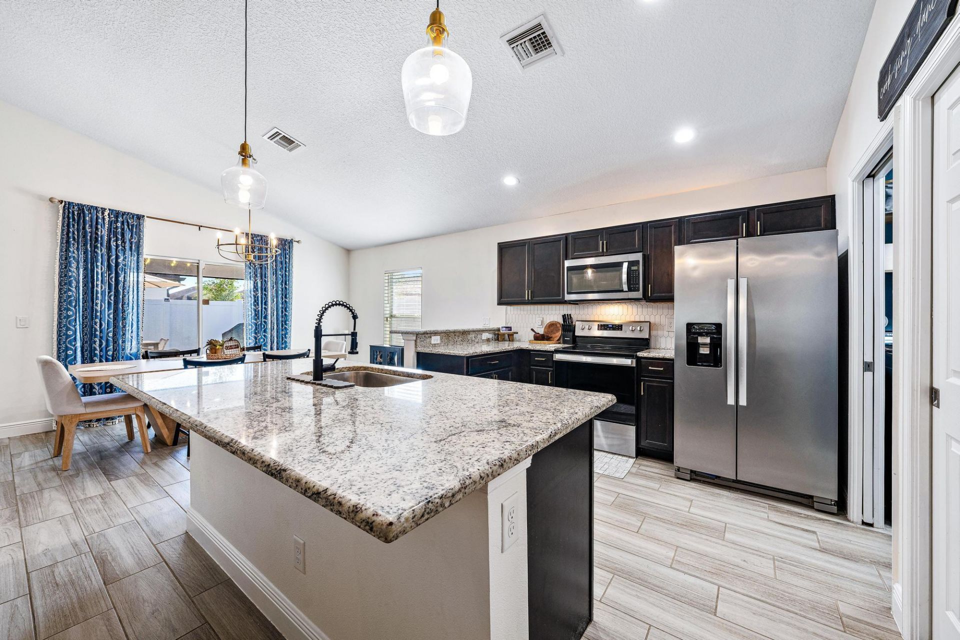 312 Palm Breezes Drive, Fort Pierce, FL 34945 Photo
