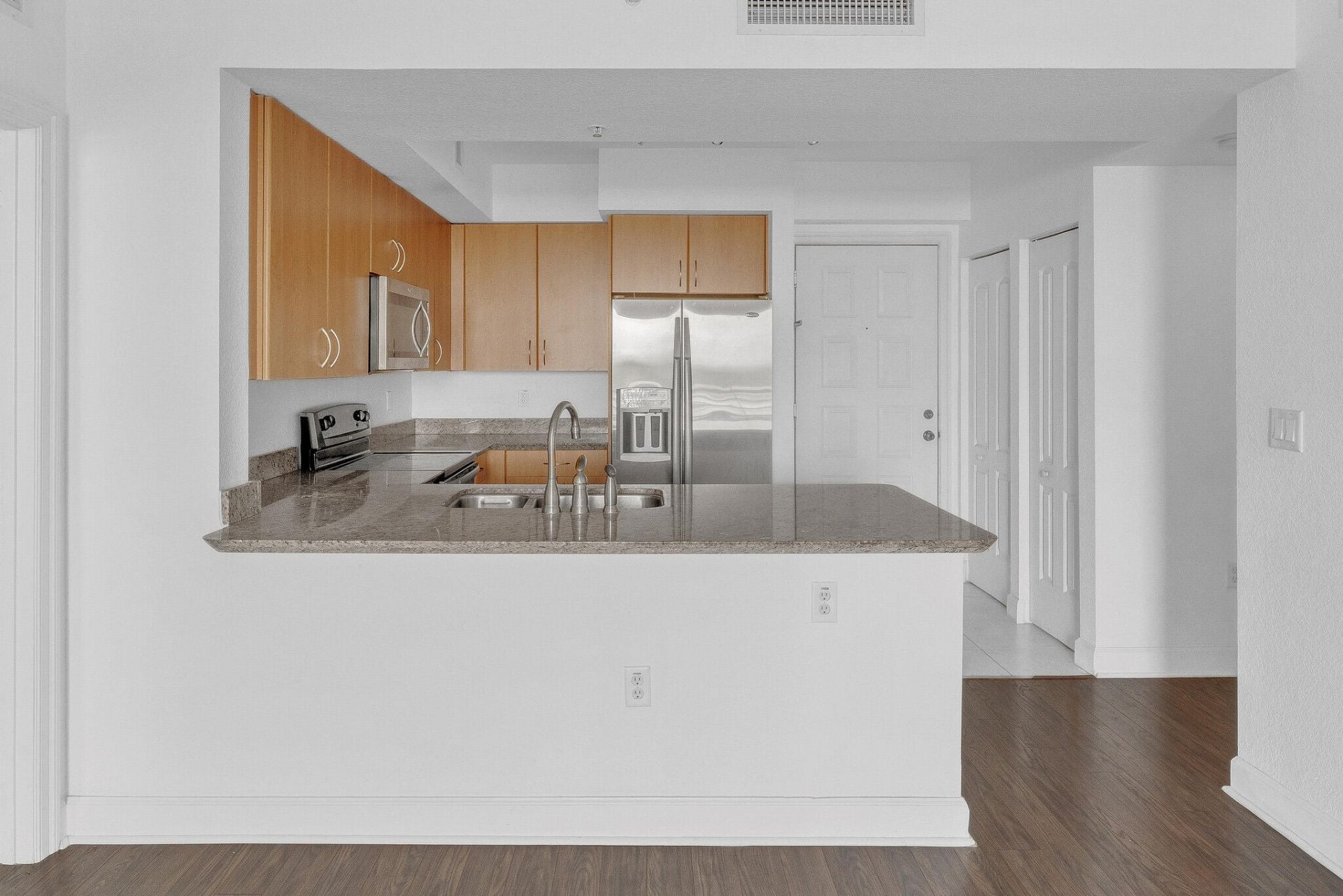 1830 Radius Drive, Unit 307, Hollywood, FL 33020 Photo