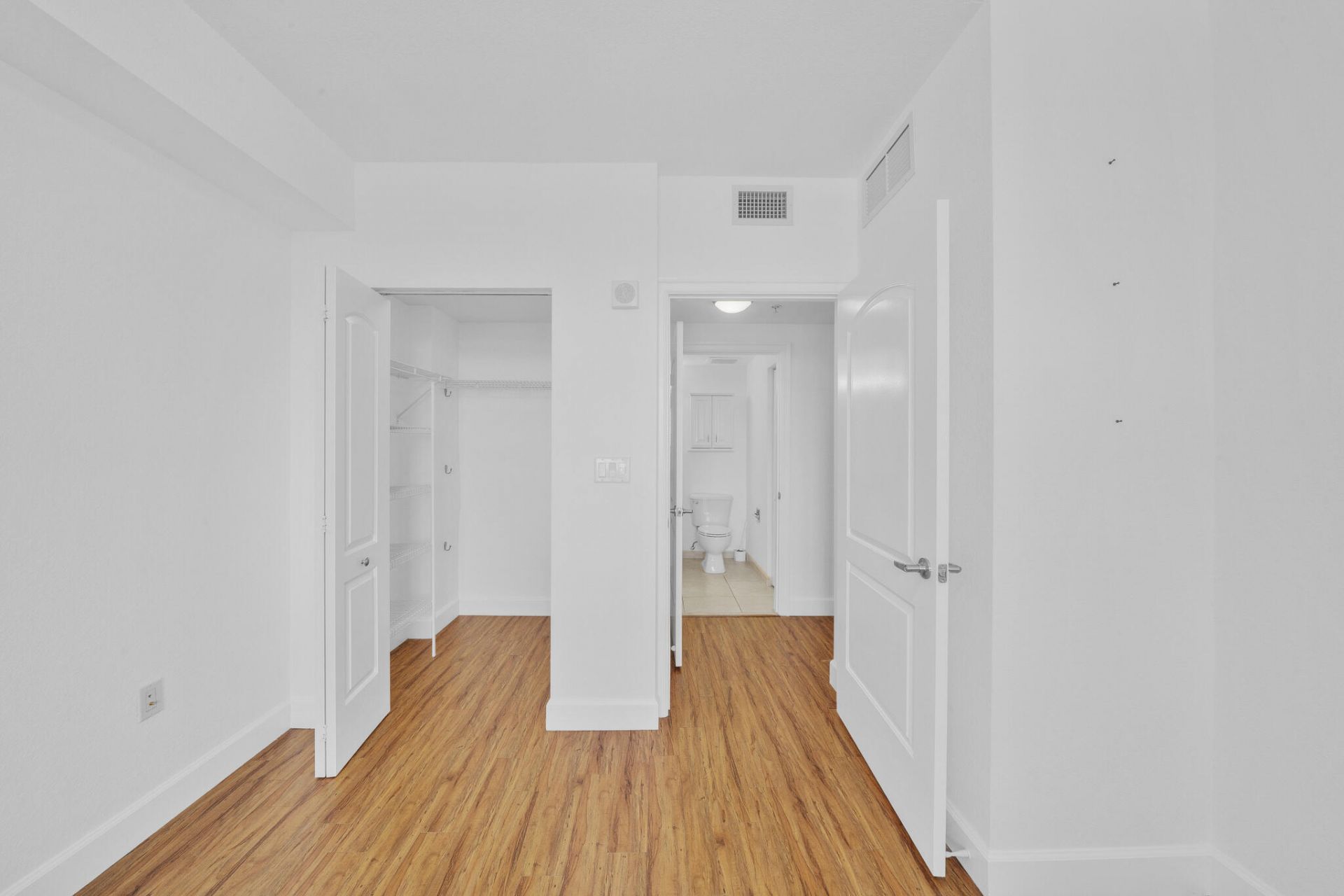 1830 Radius Drive, Unit 1009, Hollywood, FL 33020 Photo