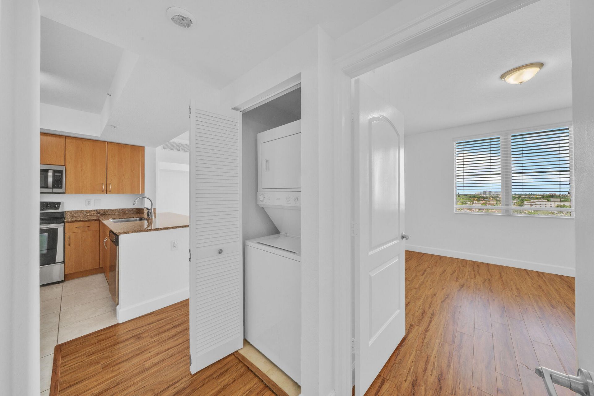1830 Radius Drive, Unit 1009, Hollywood, FL 33020 Photo