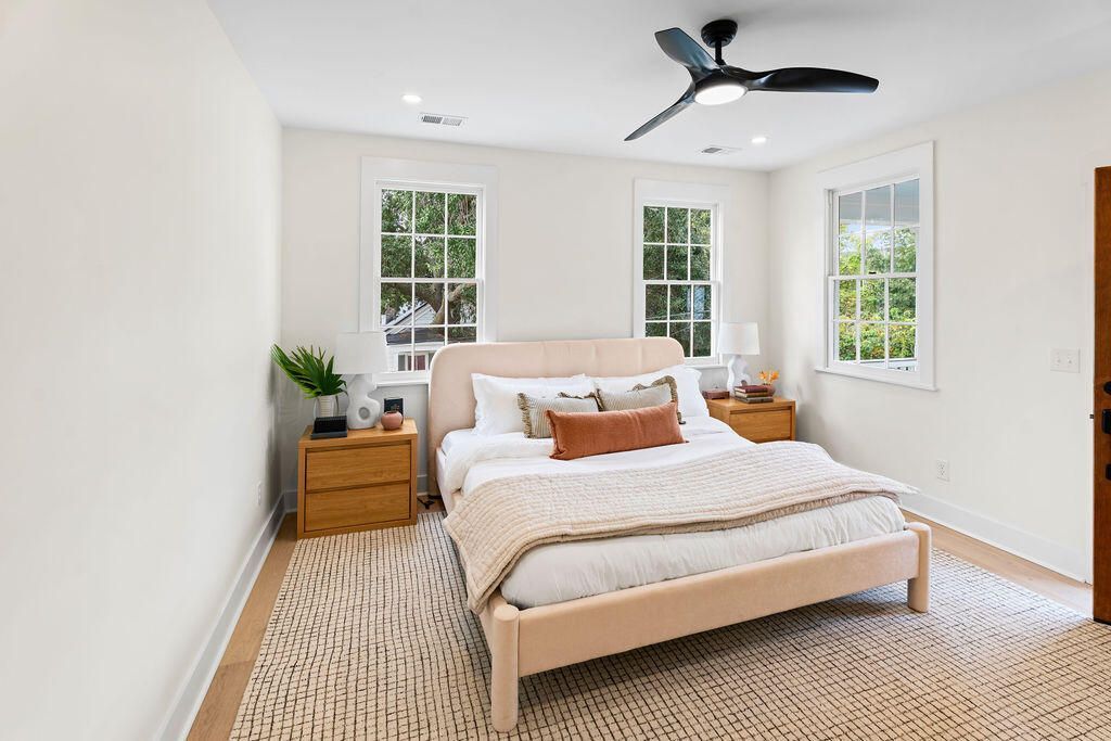 20 Addison Street Photo 16