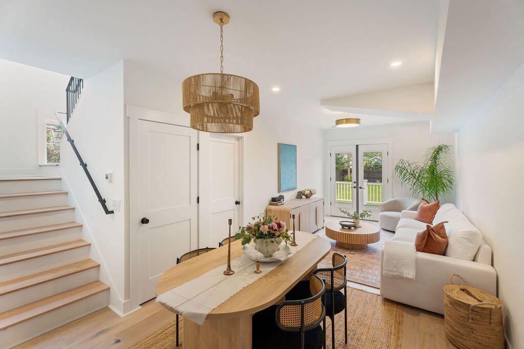 20 Addison Street Photo 6