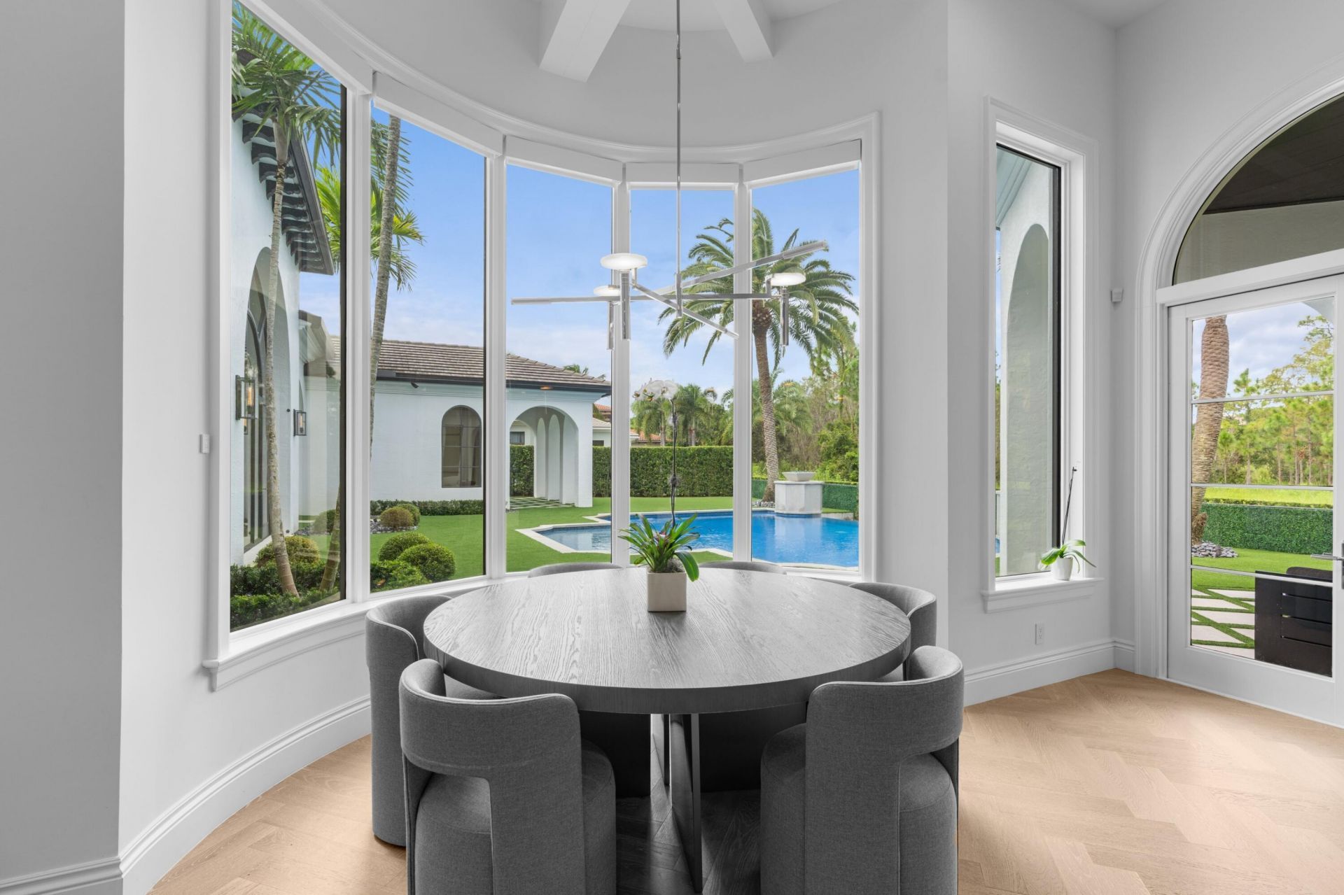 111 Via Palacio, Palm Beach Gardens, FL 33418 Photo