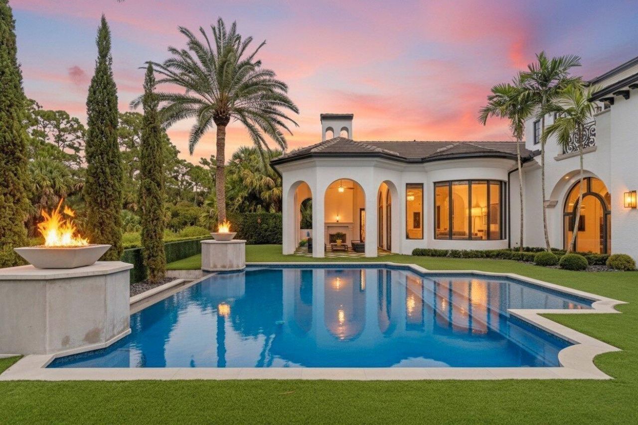 111 Via Palacio, Palm Beach Gardens, FL 33418 Photo