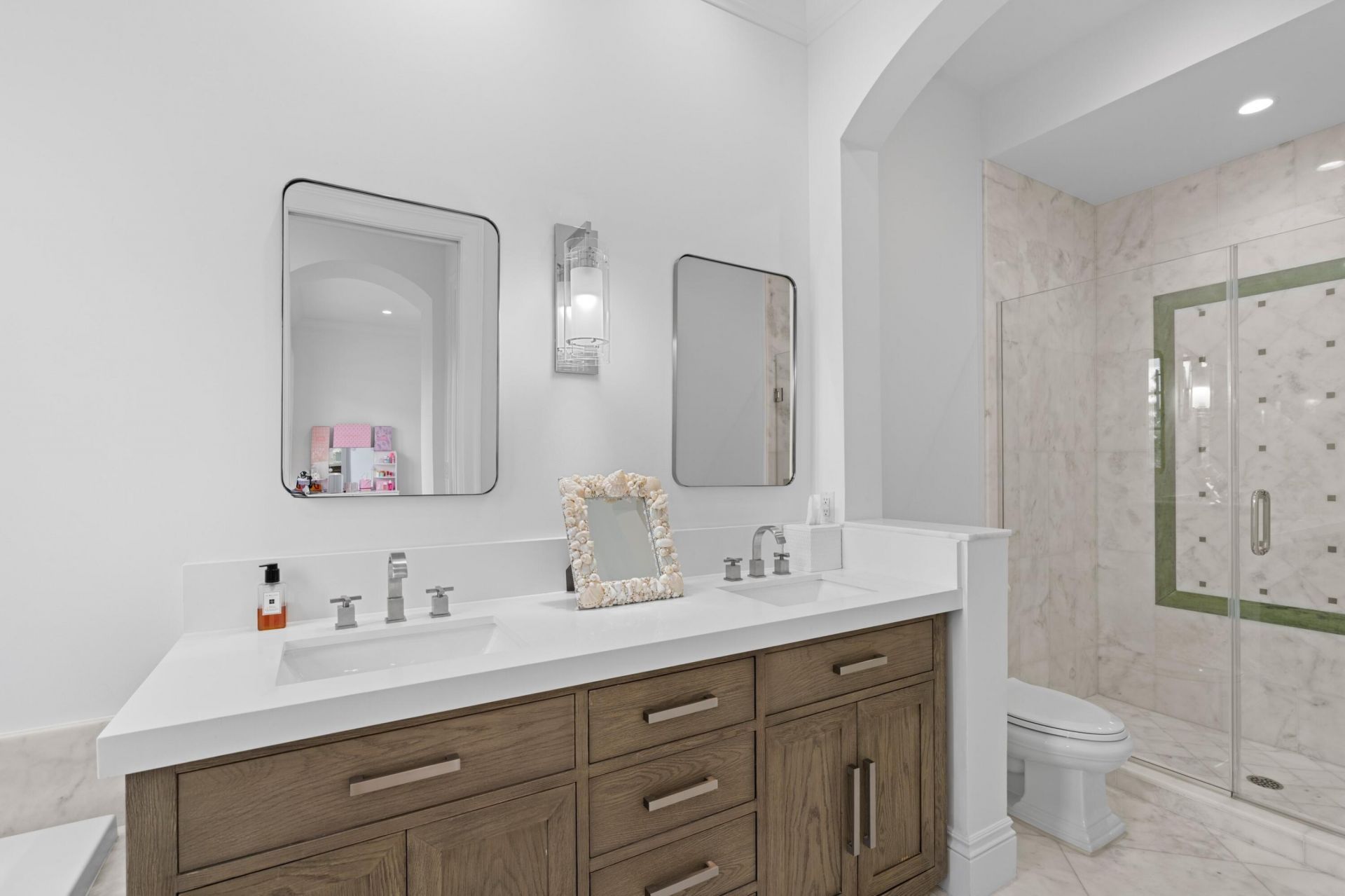 111 Via Palacio, Palm Beach Gardens, FL 33418 Photo