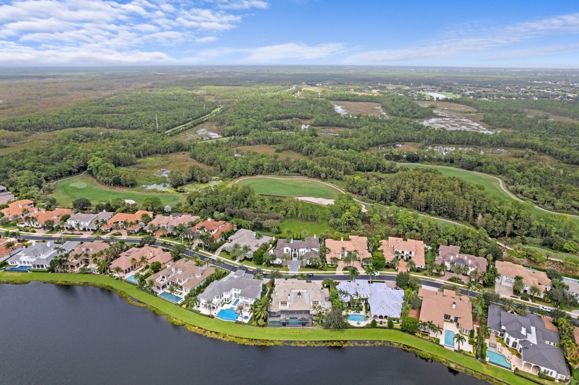 111 Via Palacio, Palm Beach Gardens, FL 33418 Photo