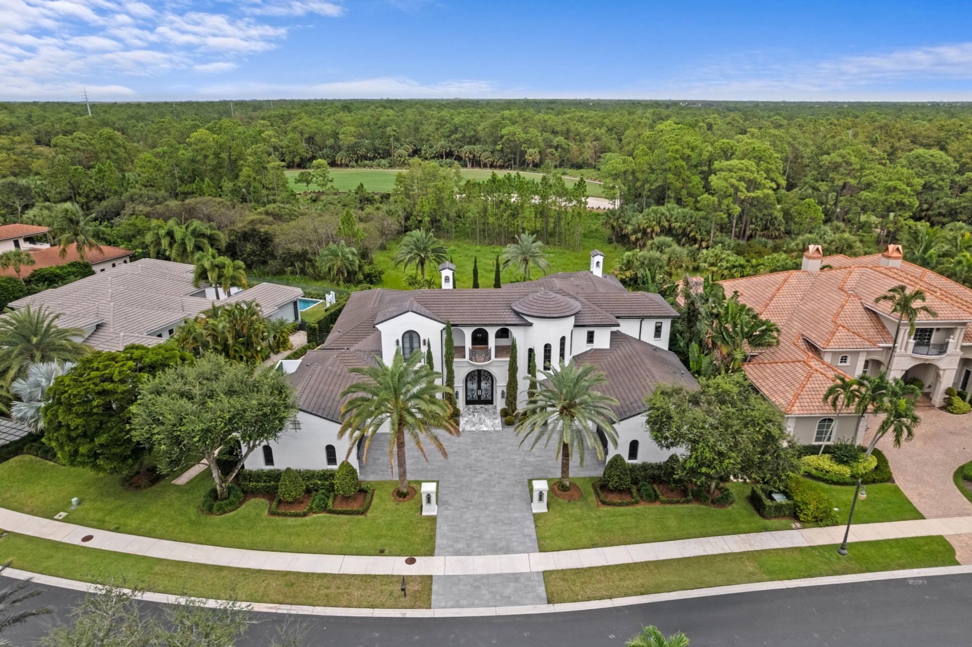 111 Via Palacio, Palm Beach Gardens, FL 33418 Photo