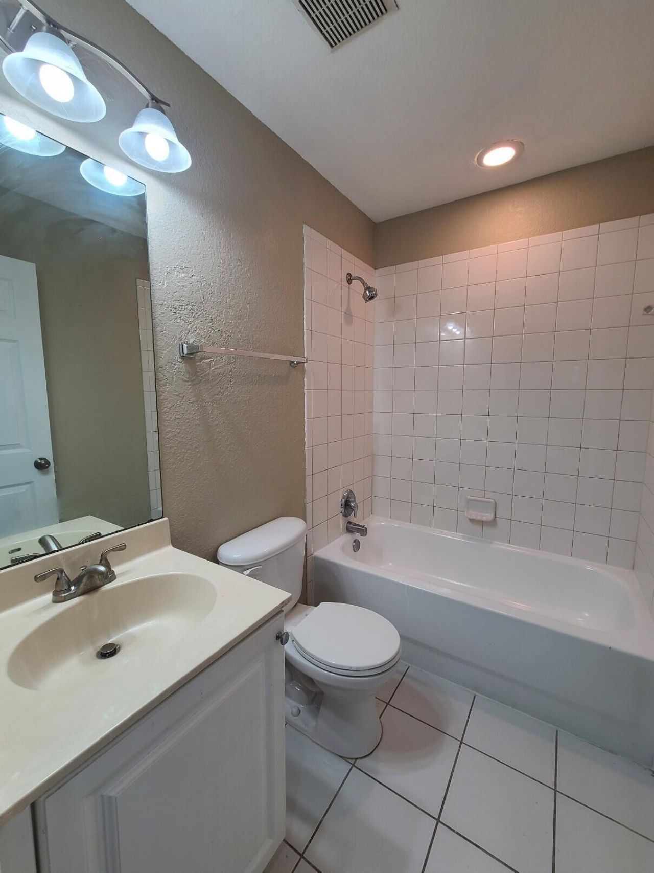 1228 Lucaya Drive, Riviera Beach, FL 33404 Photo