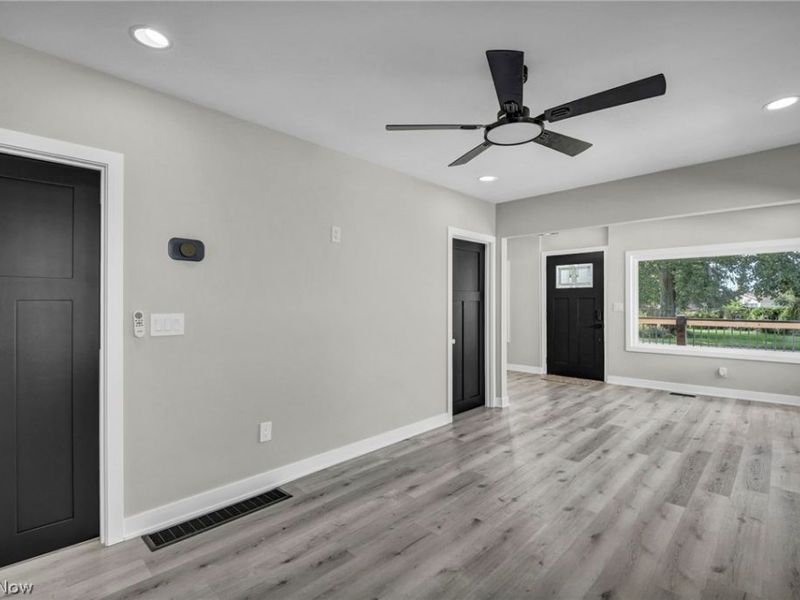 5857 Melody Lane, Mentor on the Lake, OH 44060 Photo 10