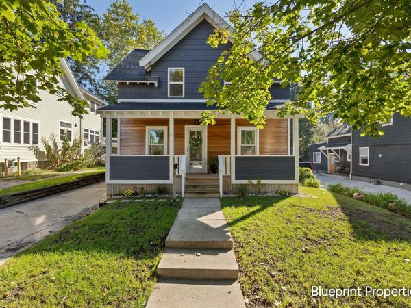 38 Benjamin Avenue NE, Grand Rapids, MI 49503