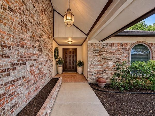 3824 Sugar Ridge Road, Fort Worth, TX 76133