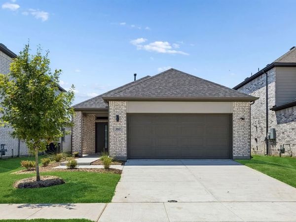 360 Millwood Road, Lavon, TX 75166