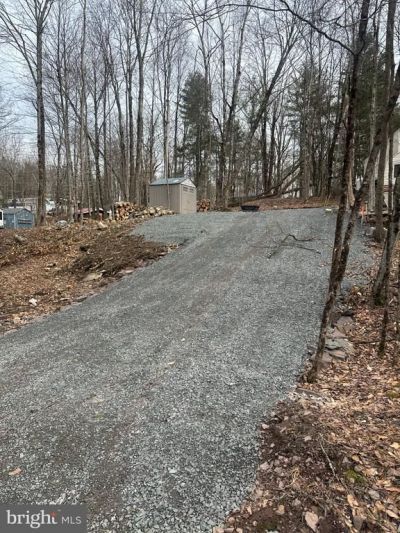 75 IRONWOOD LANE, EQUINUNK, PA 18417