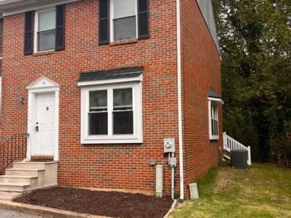18 KRISTINA COURT, WILMINGTON, DE 19808