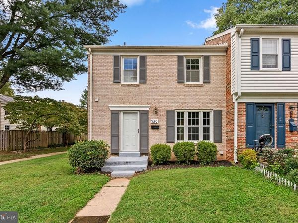 950 PAULSBORO DRIVE , ROCKVILLE, MD 20850