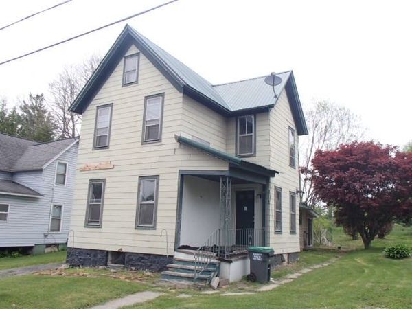 10 Rochester Street , Fort Johnson, NY 12070
