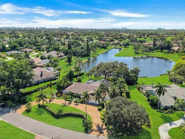 1924 Empress CT, NAPLES, FL 34110