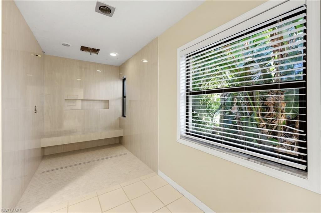 1924 Empress Ct, Naples, FL 34110 Photo