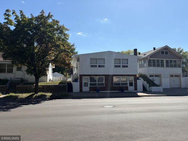 1368 7th Street E, Saint Paul, MN 55106