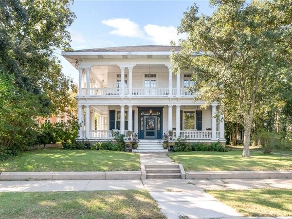 1323 Dauphin Street , Mobile, AL 36604