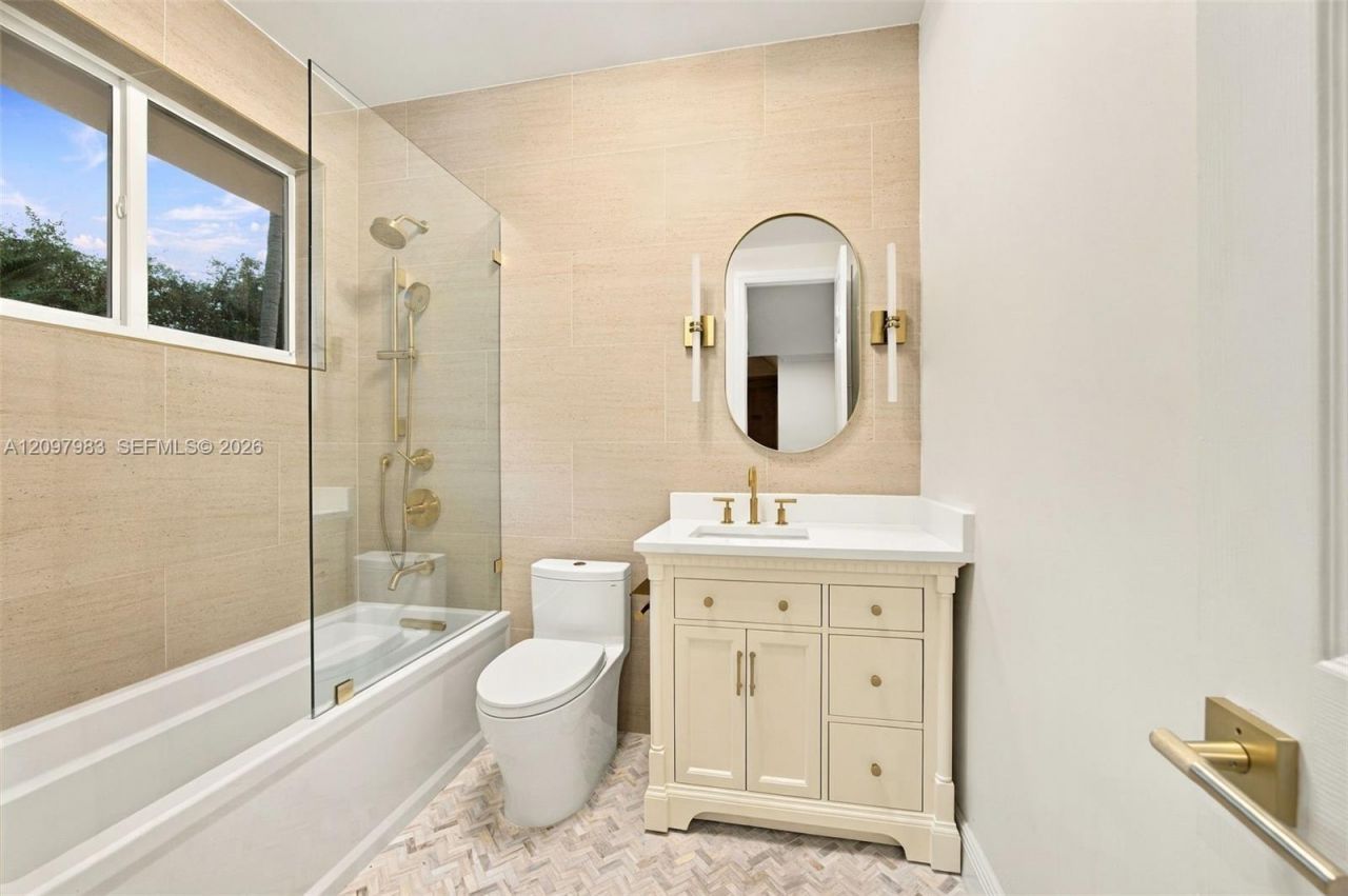 17015 SW 74th Ave, Palmetto Bay, FL 33157 Photo