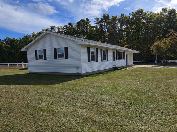 7506 Church Road, Cheboygan, MI 49721