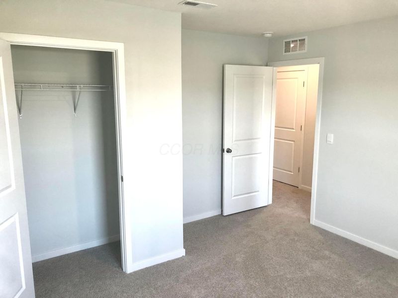 6322 Marinelli Drive S, Columbus, OH 43228 Photo 34