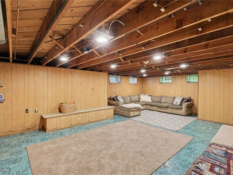 31299 Miles Road, Orange, OH 44022 Photo 20