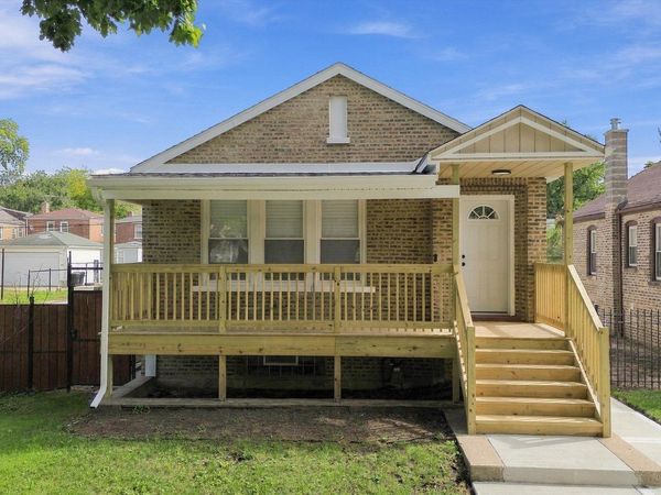 8817 S Parnell Avenue , Chicago, IL 60620