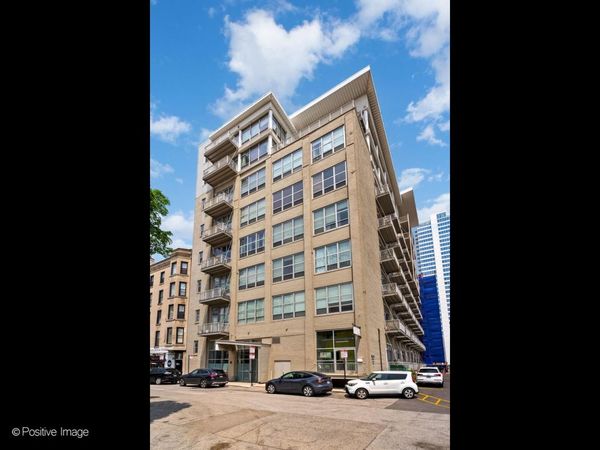 770 W GLADYS Avenue , Unit 706, Chicago, IL 60661