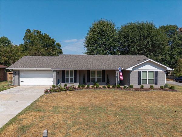 10713 Edgewater Road , Fort Smith, AR 72903