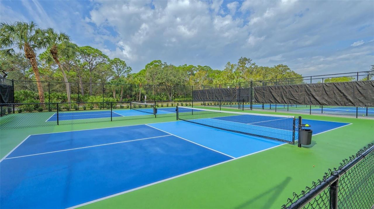 8105 Collingwood Court, University Park, FL 34201 Photo