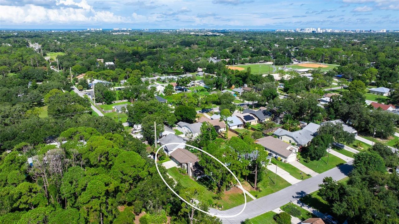 4598 Cactus Avenue, Sarasota, FL 34231 Photo