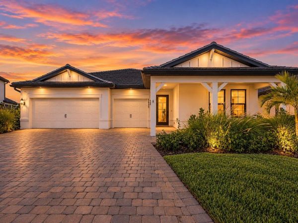 5839 SILVERSIDE PINE COURT , LAKEWOOD RANCH, FL 34211