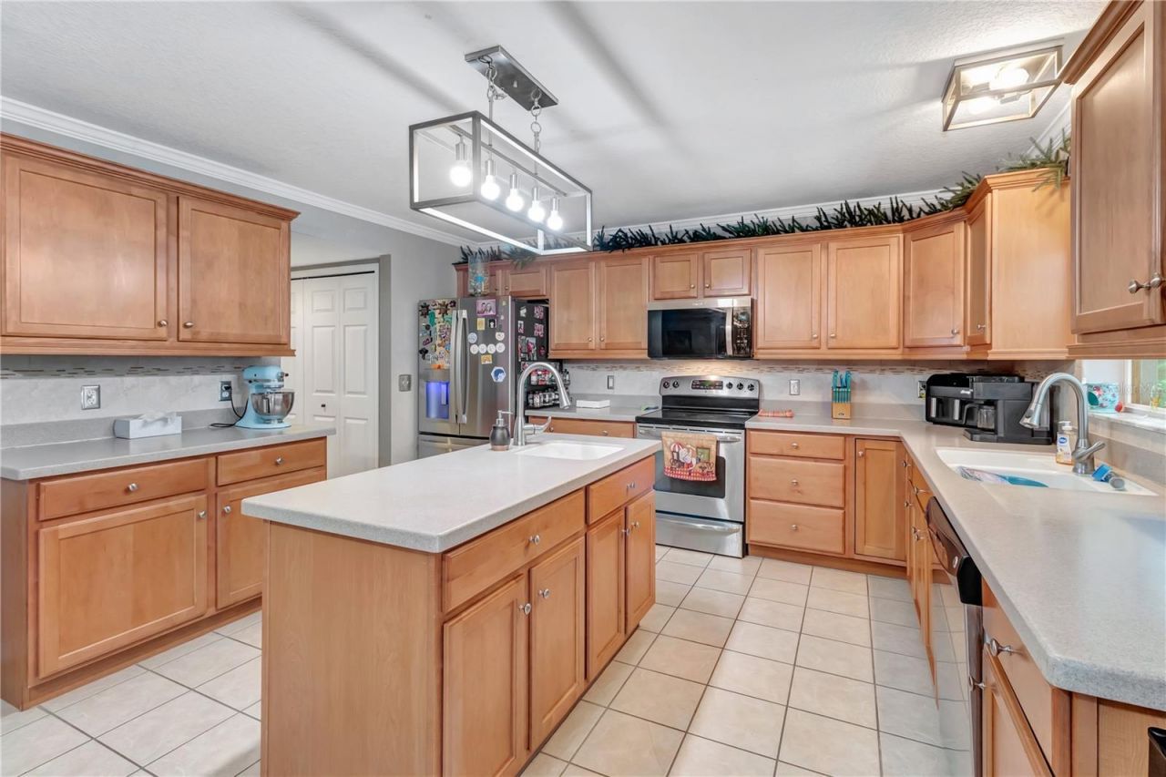 5 Mastic Court W, Homosassa, FL 34446 Photo